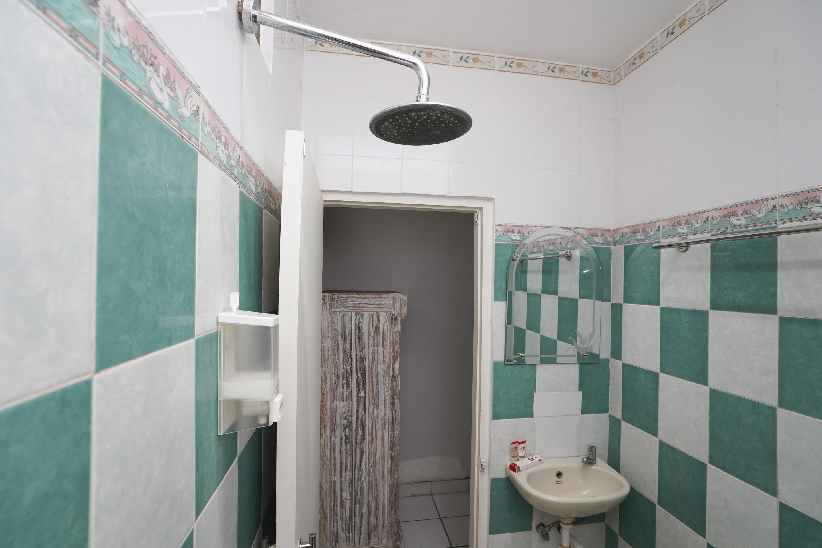Oyo 1934 Sedana Inn Kuta Lombok Zewnętrze zdjęcie